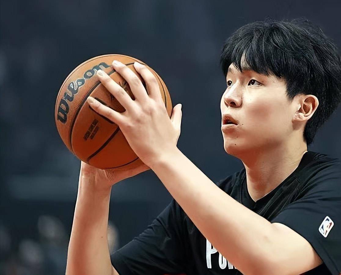 kaiyun-CBA常规赛今晚走向成谜；瓦伦西亚造点机会；悬念犹存；心理建设被强调的简单介绍